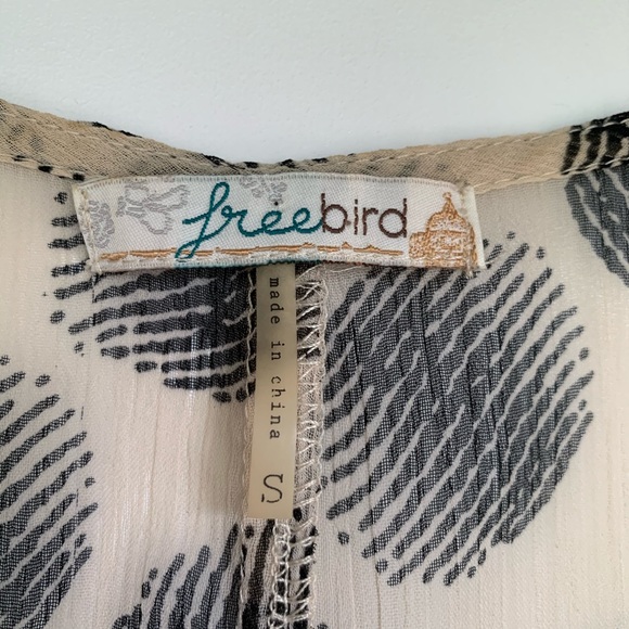 Free Bird Batwing Sleeve Sheer Batwing Top-size Sm - Picture 2 of 6